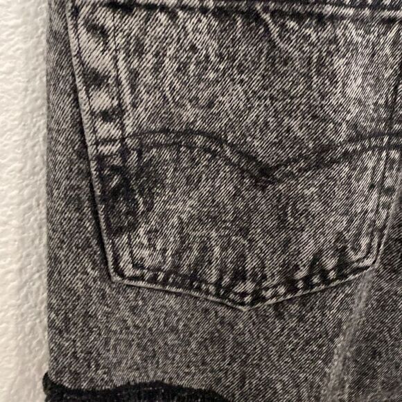 NWT-Levi’s Authorized Vintage-faded Black-button fly cutoff-denim shorts-Size 34 - Picture 13 of 16
